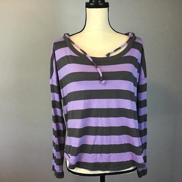 Nike Tops - 💥Reduced 💥Nike Long Sleeve Hoodie